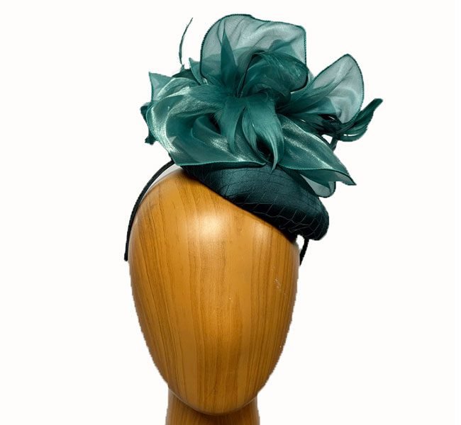 Small-green-chiffon-fascinator