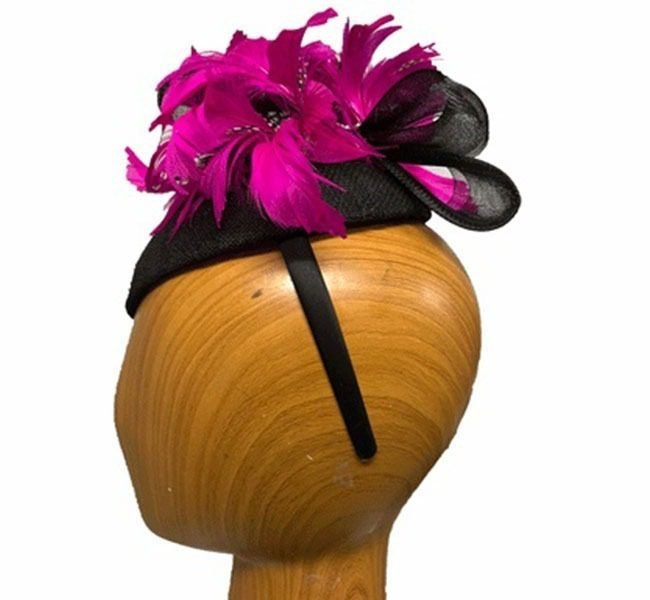 black fuchsia feathers fascinator
