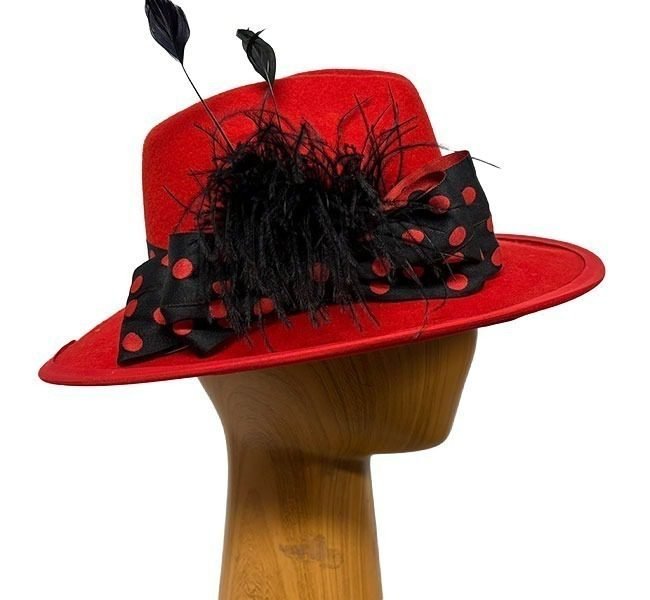 red-black-wool-casual-hat