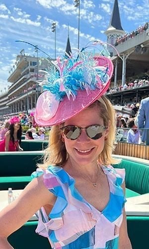 pink-blue-custom-car