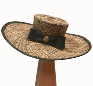 Nikki Khaki & Olive Straw