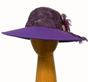 Phyllis purple guinea wool